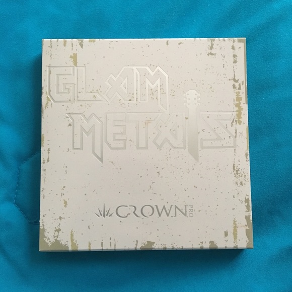 Pür Cosmetics Palette Bundle - Picture 4 of 7